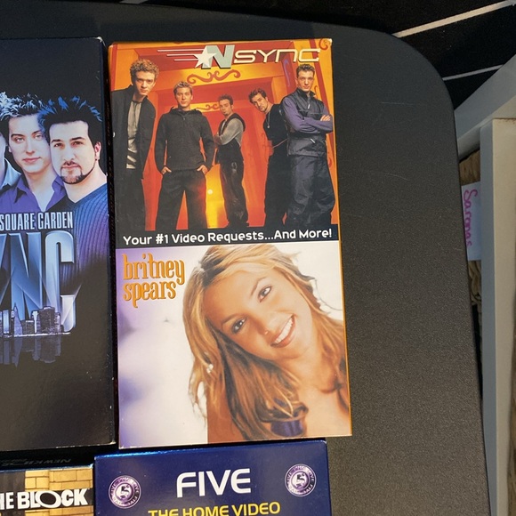 9 Boyband VHS Tapes - NKOTB, BSB, NSync, Five - Picture 6 of 6
